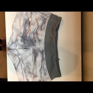 Lululemon Speed Up Short 2”